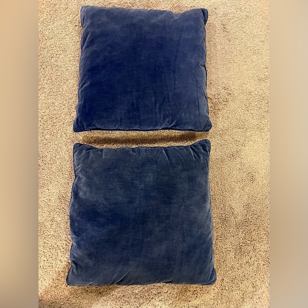 Throw Pillows Oversized Blue Velvet